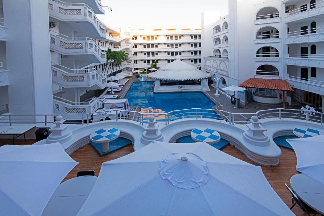 Hotel Fiesta Mexicana Manzanillo Buitenkant foto