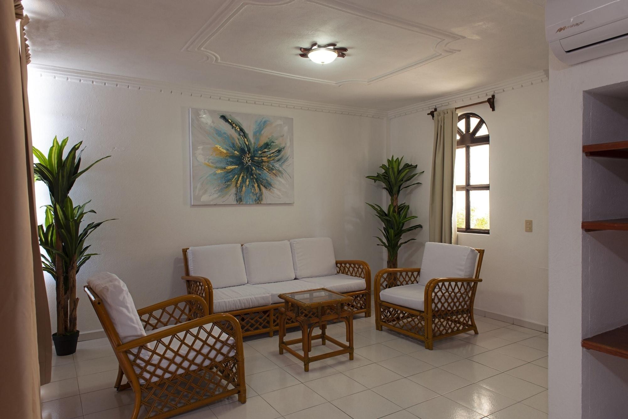 Hotel Fiesta Mexicana Manzanillo Buitenkant foto