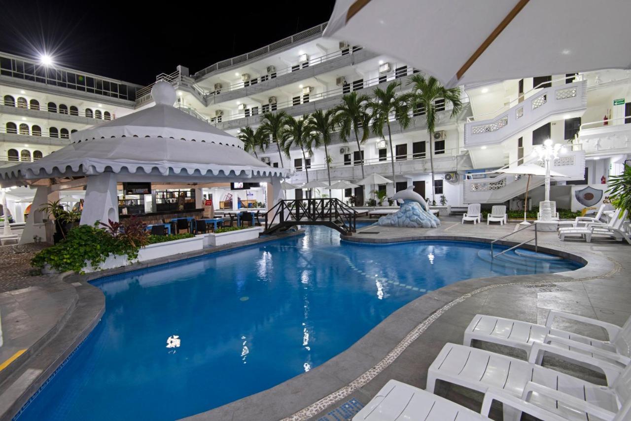 Hotel Fiesta Mexicana Manzanillo Buitenkant foto